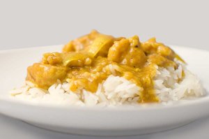 Curry de pollo y cardamomo